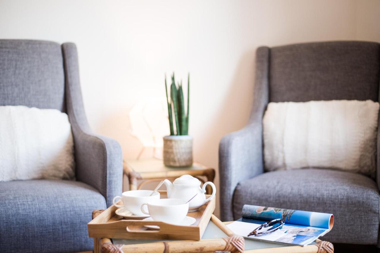 Lena Apartment